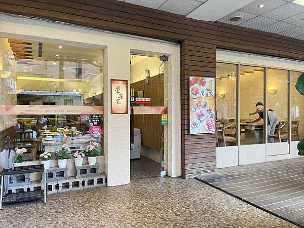 【基隆美食】海鮮新鮮澎湃份量多|高CP值鍋物|和牛海鮮鍋必點 【基隆美食】海鮮新鮮澎湃份量多|高CP值鍋物|和牛海鮮鍋必點