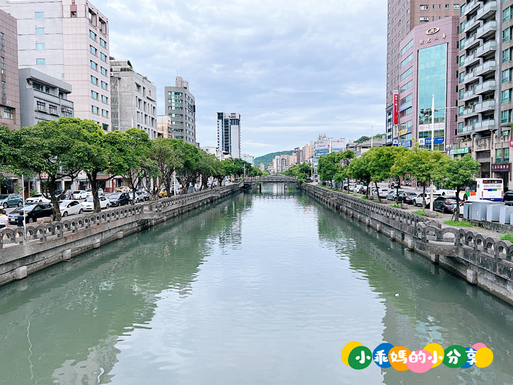 基隆火鍋推薦【罌粟花精緻鍋物】個人鍋也能這麼精緻?! 在地20年老字號,套餐式單人火鍋、湯頭多樣、飲品甜點超驚豔! – 小乖媽的小分享