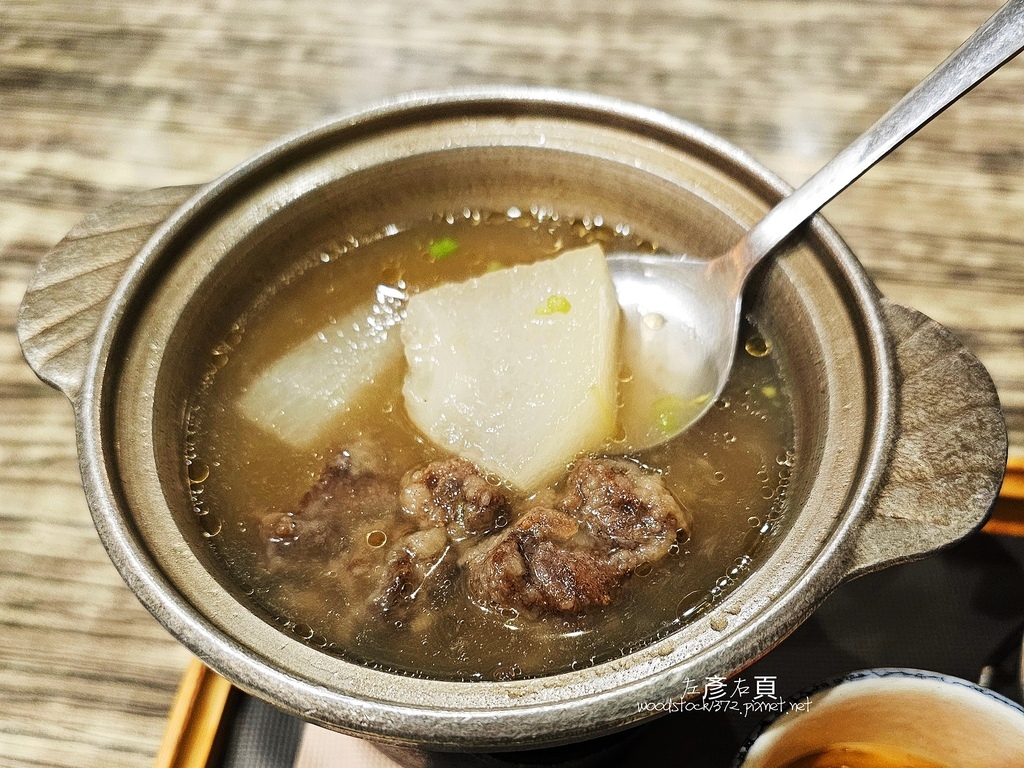 台南北區《異人館 育德店《 台南北區《異人館 育德店《