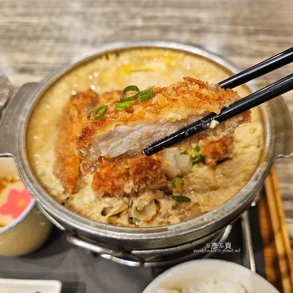 台南北區《異人館 育德店《 台南北區《異人館 育德店《