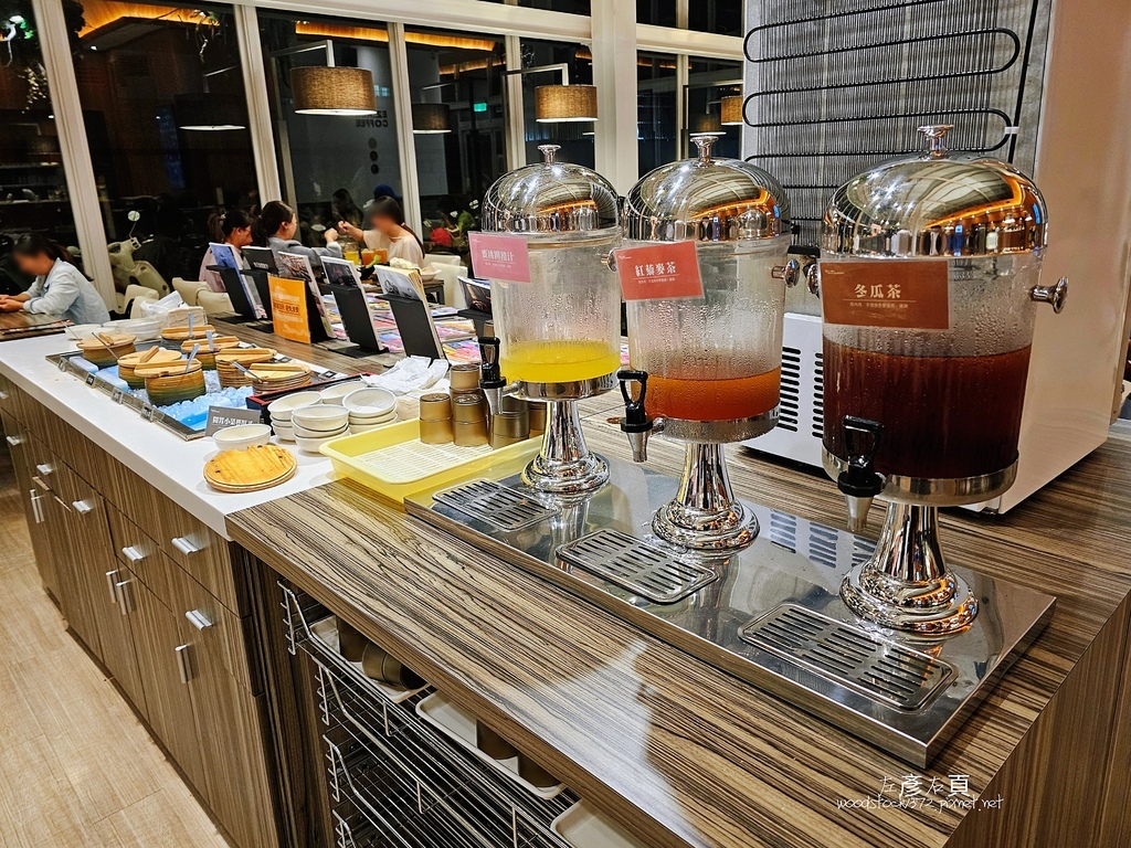 台南北區《異人館 育德店《 台南北區《異人館 育德店《