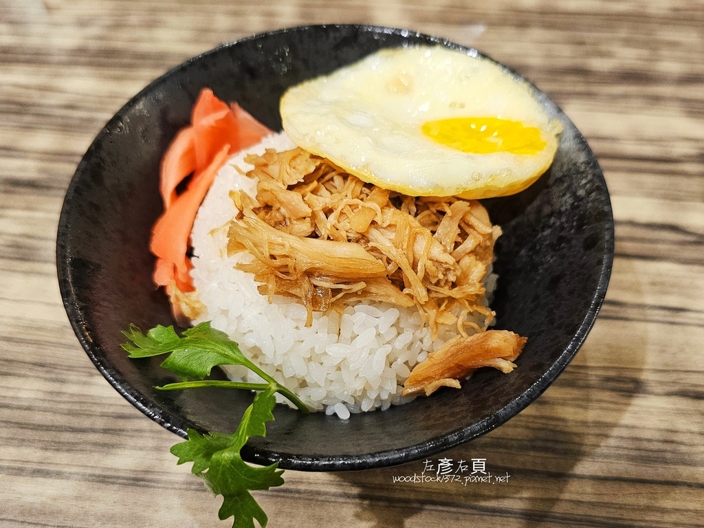 台南北區《異人館 育德店《 台南北區《異人館 育德店《