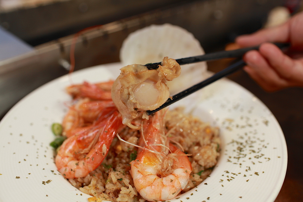 請上桌 戶外海景海鮮燒烤餐廳 請上桌 戶外海景海鮮燒烤餐廳