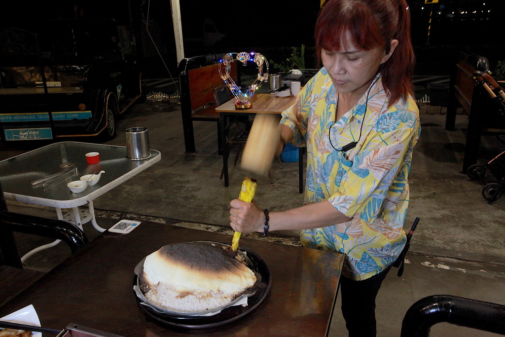 請上桌 戶外海景海鮮燒烤餐廳 請上桌 戶外海景海鮮燒烤餐廳