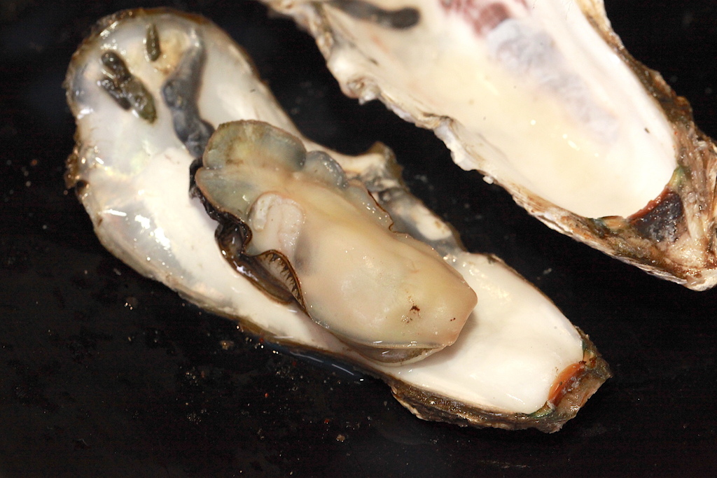 請上桌 戶外海景海鮮燒烤餐廳 請上桌 戶外海景海鮮燒烤餐廳