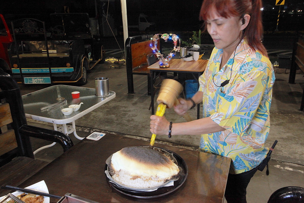 請上桌 戶外海景海鮮燒烤餐廳 請上桌 戶外海景海鮮燒烤餐廳