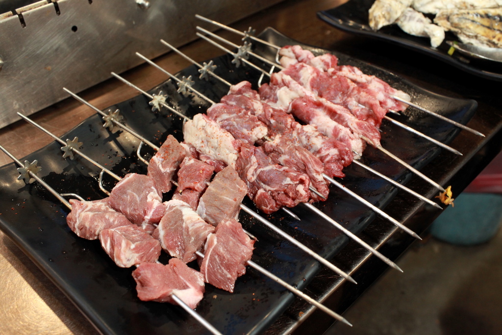 請上桌 戶外海景海鮮燒烤餐廳 請上桌 戶外海景海鮮燒烤餐廳