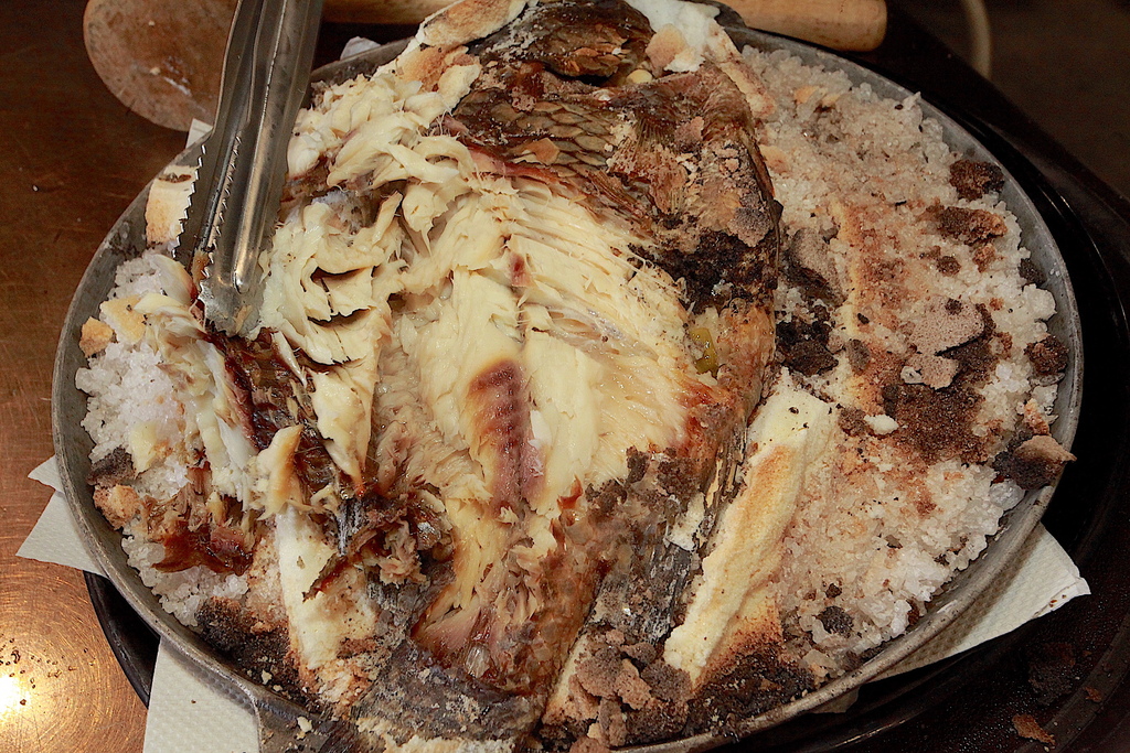 請上桌 戶外海景海鮮燒烤餐廳 請上桌 戶外海景海鮮燒烤餐廳