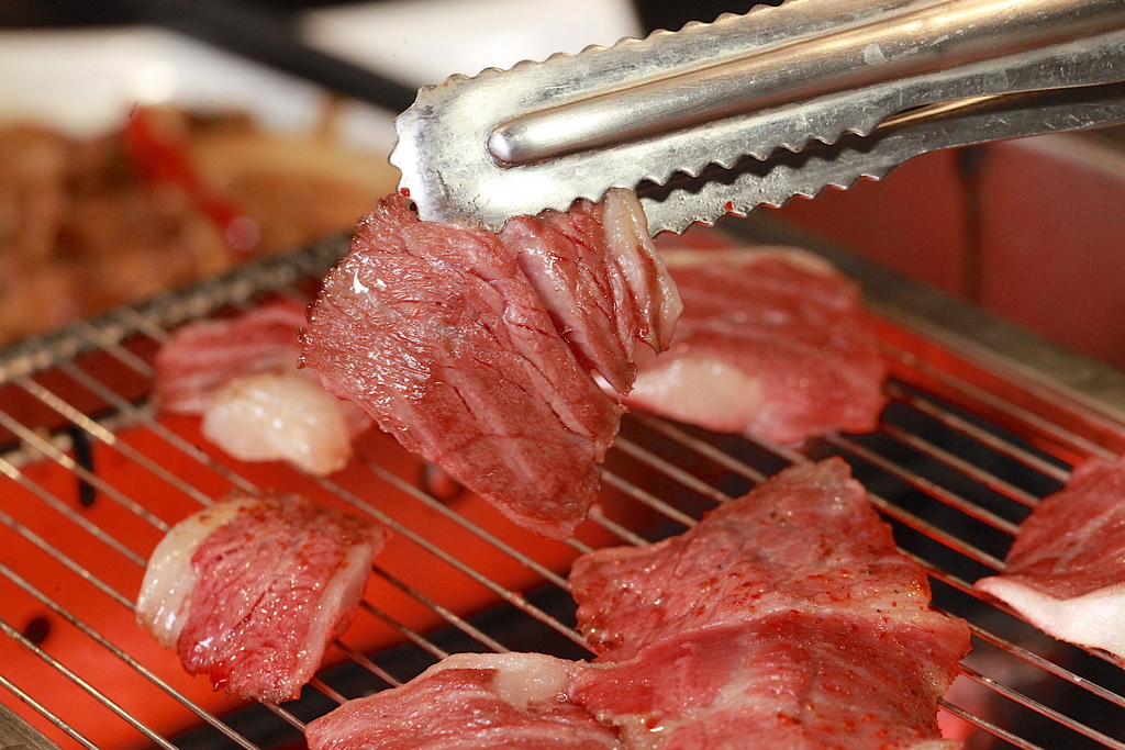 請上桌 戶外海景海鮮燒烤餐廳 請上桌 戶外海景海鮮燒烤餐廳