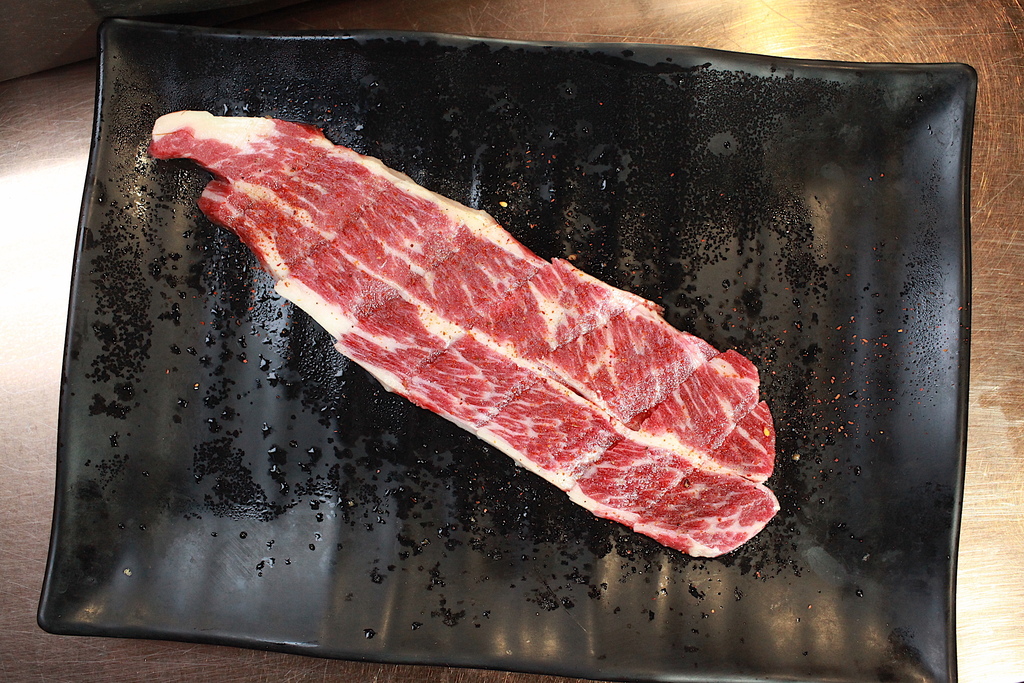 請上桌 戶外海景海鮮燒烤餐廳 請上桌 戶外海景海鮮燒烤餐廳