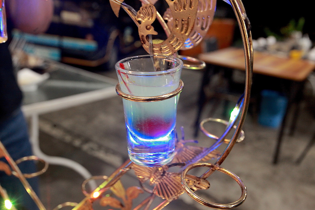 請上桌 戶外海景海鮮燒烤餐廳 請上桌 戶外海景海鮮燒烤餐廳