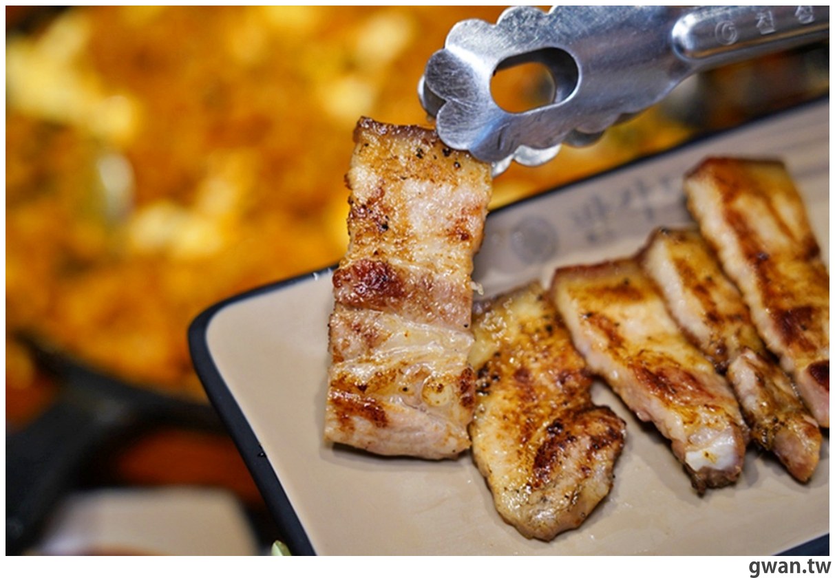 韓國人氣燒肉插旗台中,當月壽星搖獎有機會整桌免單!