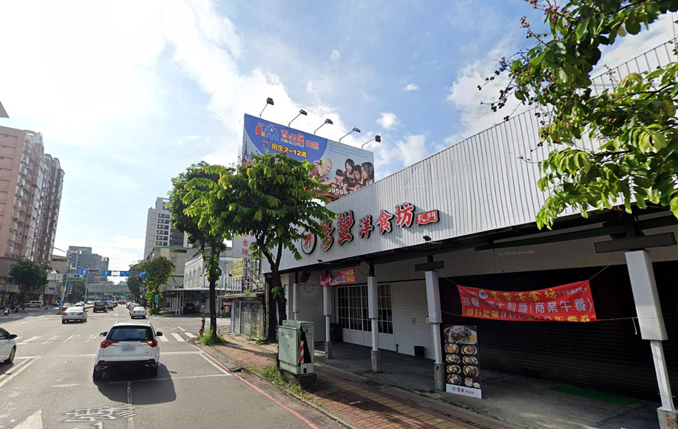 高雄人氣牛排館高CP值！驚蟄洋食坊厚切牛排，自助吧甜點吃到飽。