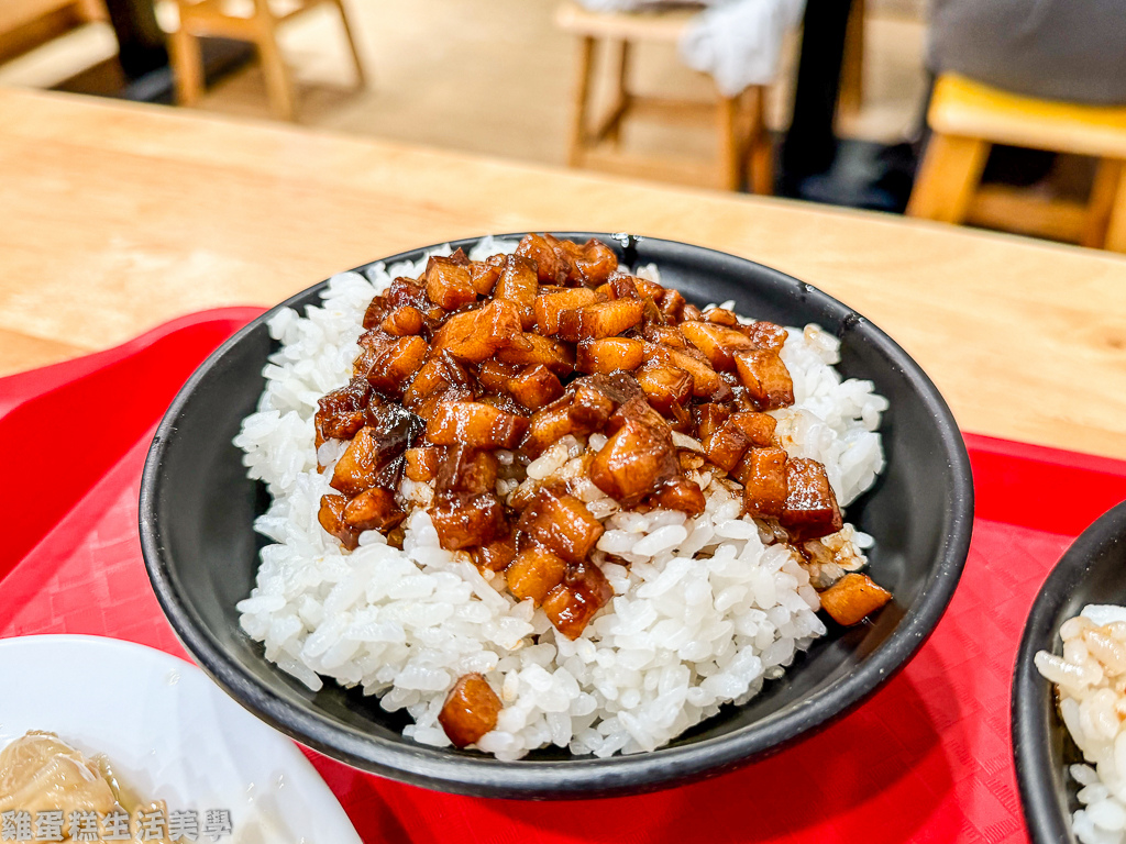 【新竹食記】盛紘號(竹科店) - 腿庫飯肥而不膩,使用自助點 【新竹食記】盛紘號(竹科店) - 腿庫飯肥而不膩,使用自助點