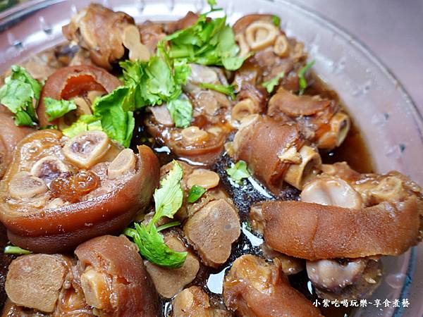 豬腳麵線-古早味海鮮館 (1).jpg 豬腳麵線-古早味海鮮館 (1).jpg