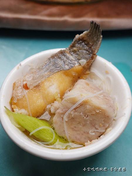 白鯧芋頭米粉湯-古早味海鮮館 (1).jpg 白鯧芋頭米粉湯-古早味海鮮館 (1).jpg