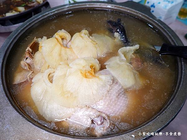 魚翅雞湯-古早味海鮮館 (2).jpg 魚翅雞湯-古早味海鮮館 (2).jpg