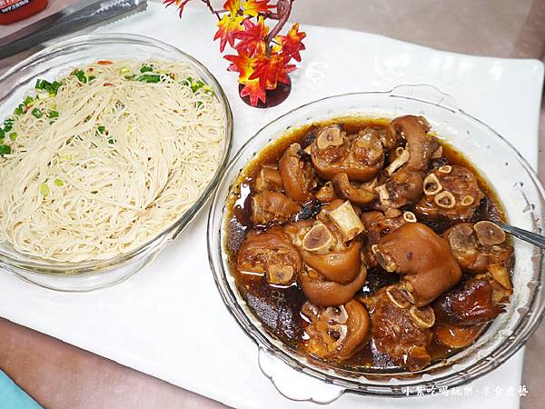 豬腳麵線-古早味海鮮館 (3).jpg 豬腳麵線-古早味海鮮館 (3).jpg