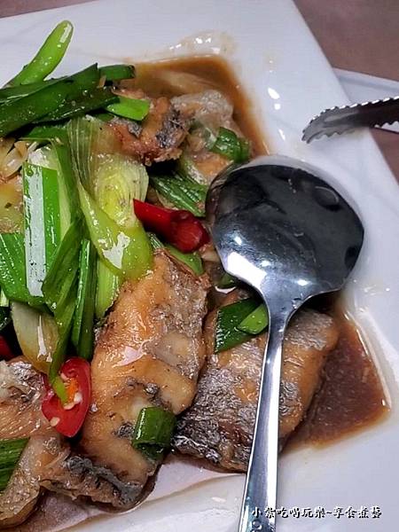 紅燒蒜苗白帶魚-古早味海鮮館 (3).jpg 紅燒蒜苗白帶魚-古早味海鮮館 (3).jpg