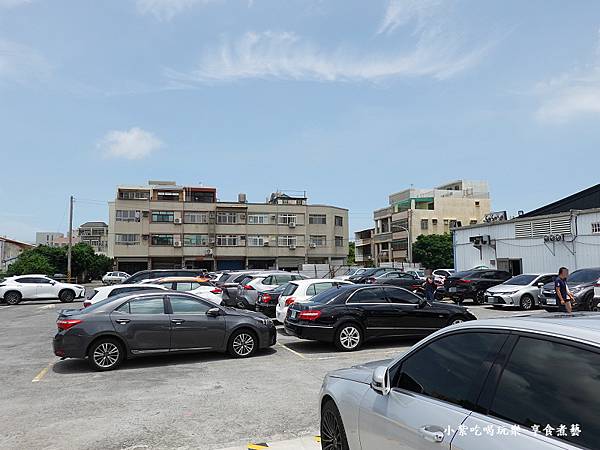 梧棲-古早味海鮮館附設停車場.jpg 梧棲-古早味海鮮館附設停車場.jpg
