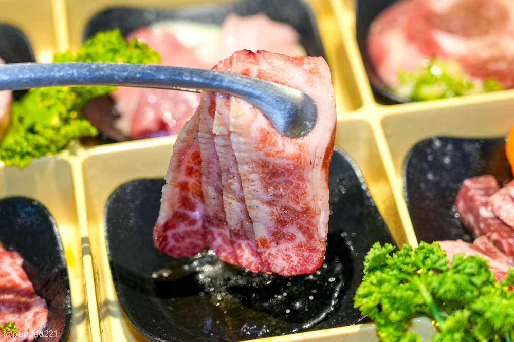 桃園中壢|崎森燒肉吃到飽.牛豬雞隨你烤,還有壽喜燒、咖哩飯、冰品飲料吃到飽只要460元起!