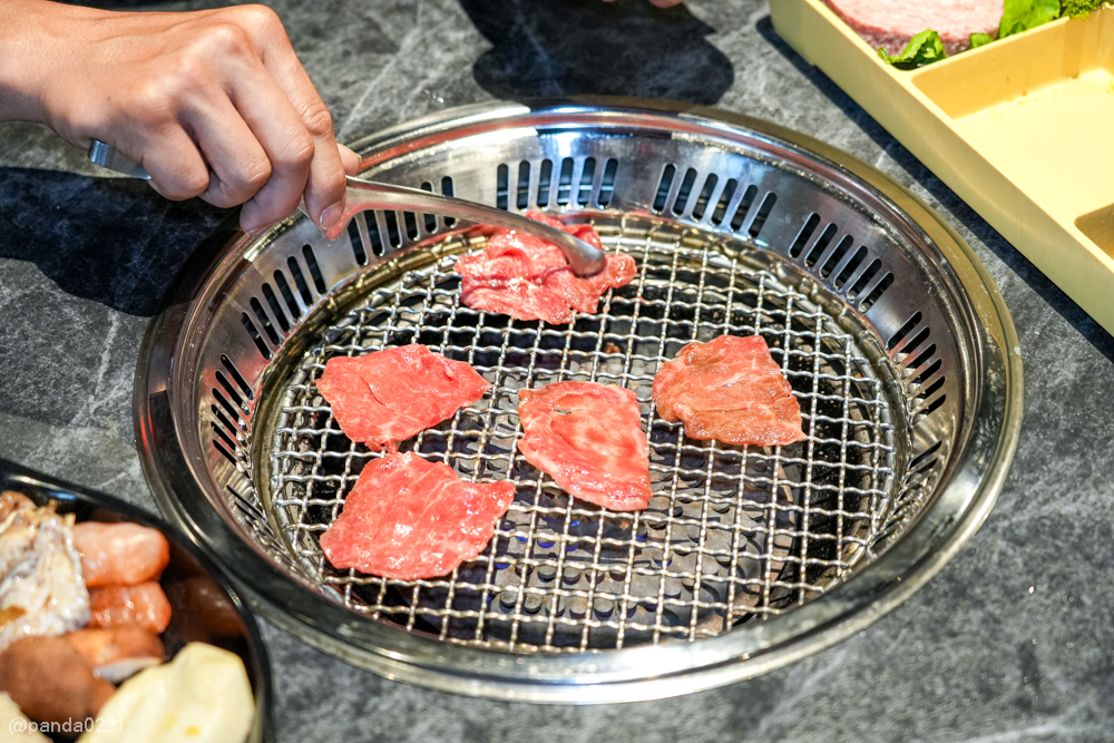 桃園中壢|崎森燒肉吃到飽.牛豬雞隨你烤,還有壽喜燒、咖哩飯、冰品飲料吃到飽只要460元起!