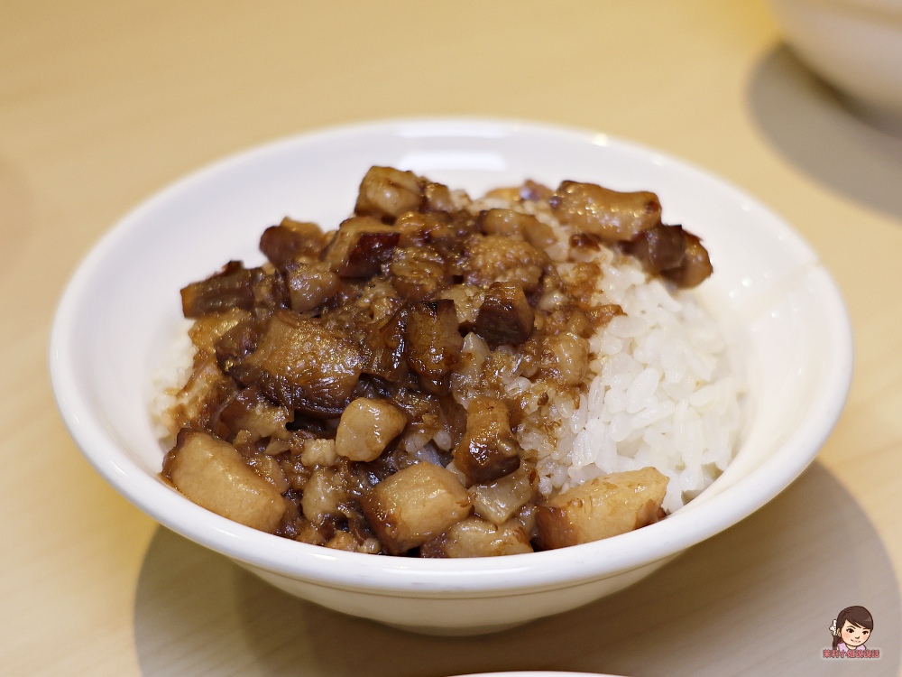 高雄溫體牛火鍋