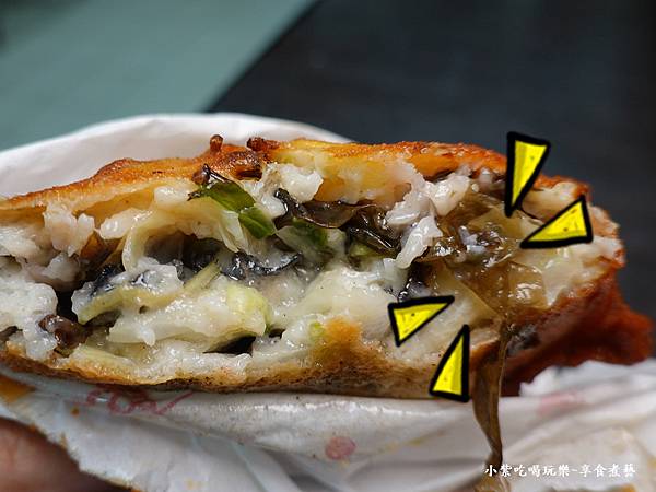 蚵嗲-南方澳最大的蝦餅 (1).jpg