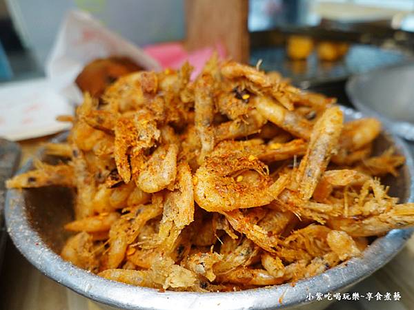鹹酥龜山島小蝦-南方澳最大的蝦餅 (6).jpg