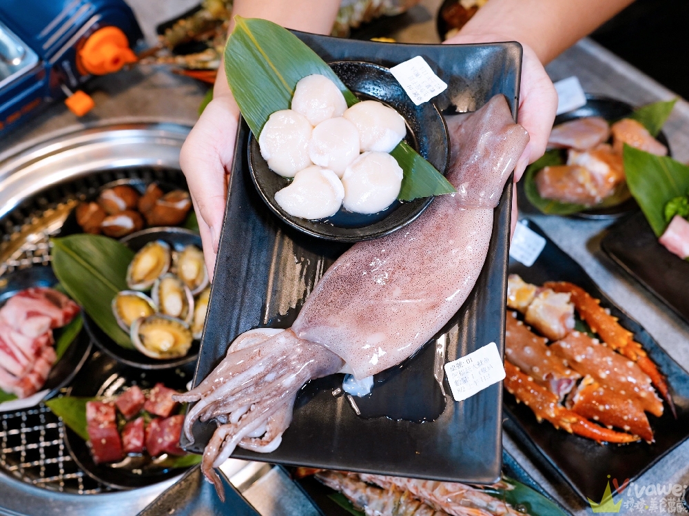 【三柒燒肉專門店】燒肉&火鍋吃到飽628元起！另有高檔的日本A5和牛&波士頓龍蝦&松葉蟹腳&鱈場蟹腳&澎湖活凍明蝦吃到飽套餐！