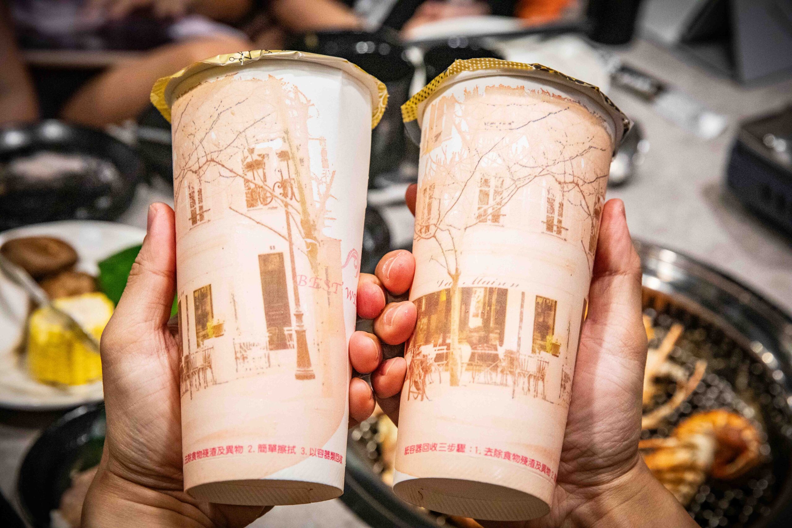 台北燒肉吃到飽推薦!三柒燒肉大安敦化店CP值爆表,A5和牛、松葉蟹無限吃。