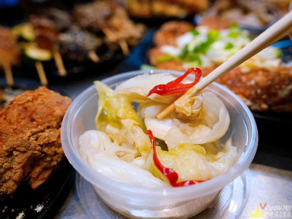 【炸巔炸物】營業至凌晨三點半的炸物&烤物專賣！兩層樓的內用座位~二樓還有投影螢幕可包場！