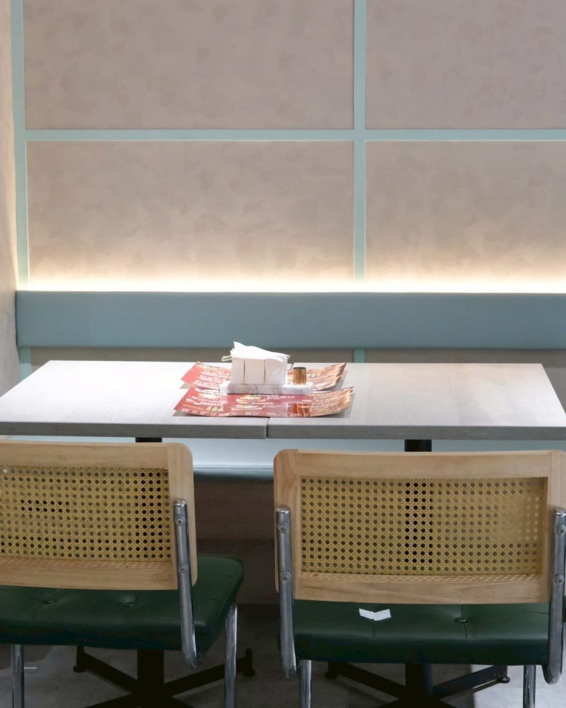 中山站美食新開店！最強南洋湯品專賣 南洋湯研所Coco MaMa，泰奶霜淇淋吃到飽。