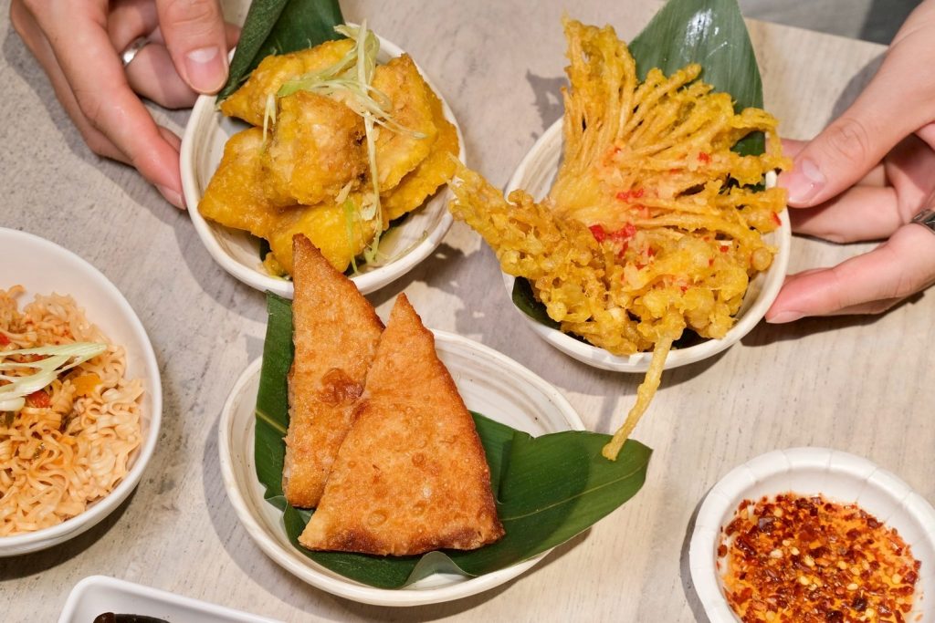 中山站美食新開店！最強南洋湯品專賣 南洋湯研所Coco MaMa，泰奶霜淇淋吃到飽。