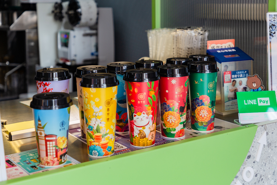 屏東潮飲新地標!春芳號花杯之王,威士忌奶茶、迪荔樂芭引爆打卡熱潮!