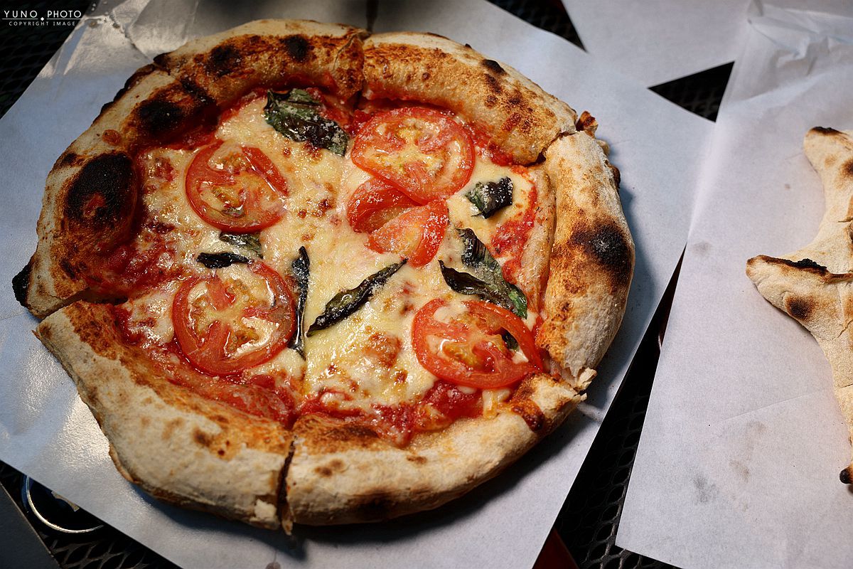 手作PIZZA推薦！Hi Pizza嗨披薩獨特驚奇魔蛋，肉鬆皮蛋創新組合，味蕾驚喜不斷！