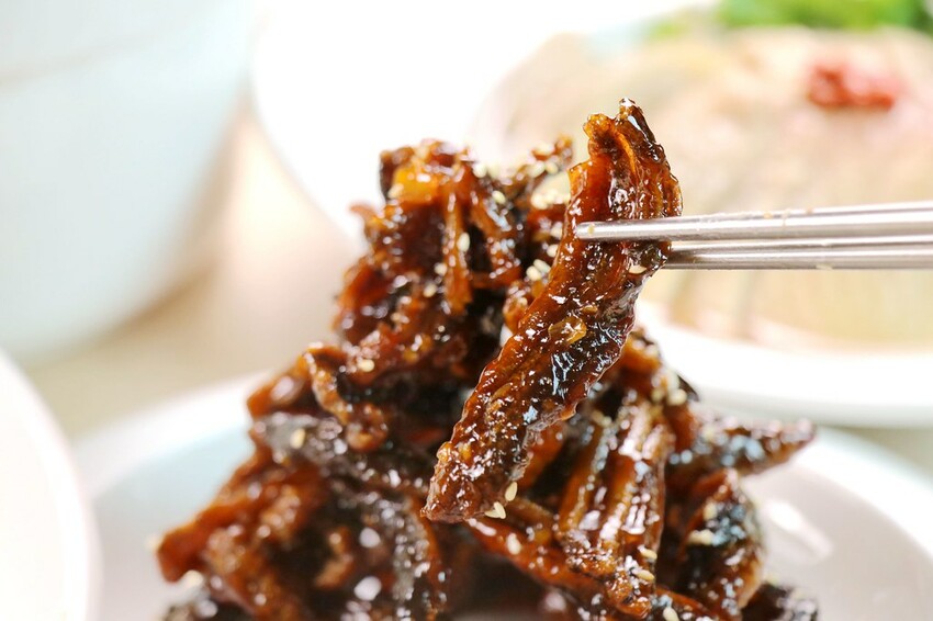 【台北中正區】♥上海鄉村仁愛店♥台北老字號江浙菜.中式餐廳聚餐首選.尾牙春酒場地推薦