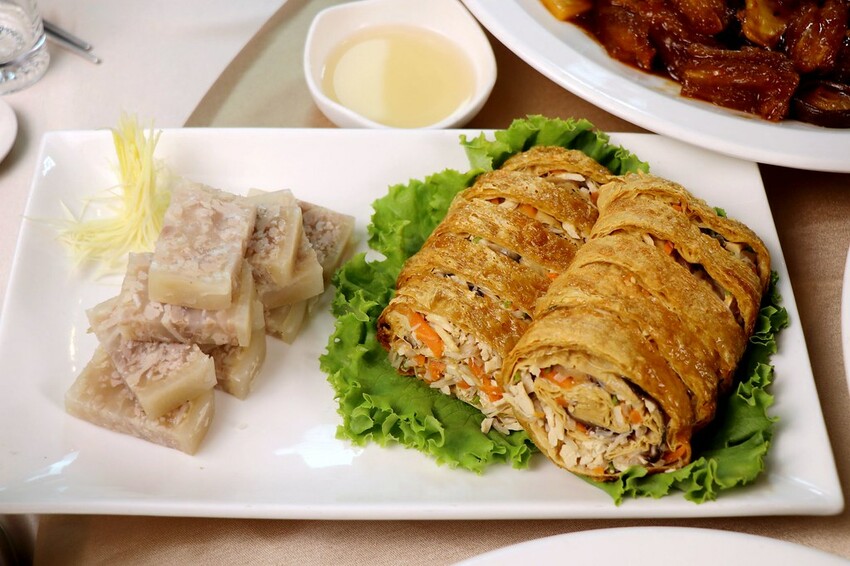 【台北中正區】♥上海鄉村仁愛店♥台北老字號江浙菜.中式餐廳聚餐首選.尾牙春酒場地推薦