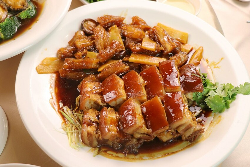 【台北中正區】♥上海鄉村仁愛店♥台北老字號江浙菜.中式餐廳聚餐首選.尾牙春酒場地推薦