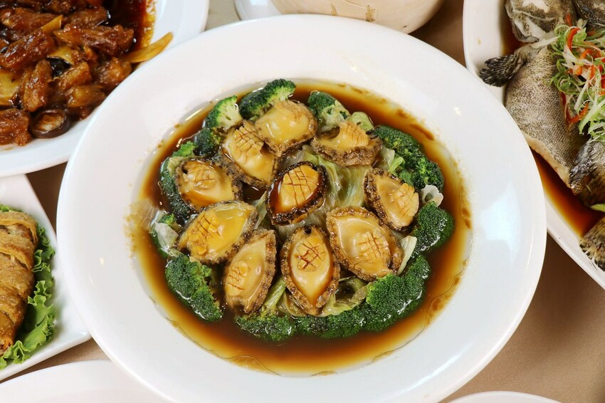 【台北中正區】♥上海鄉村仁愛店♥台北老字號江浙菜.中式餐廳聚餐首選.尾牙春酒場地推薦