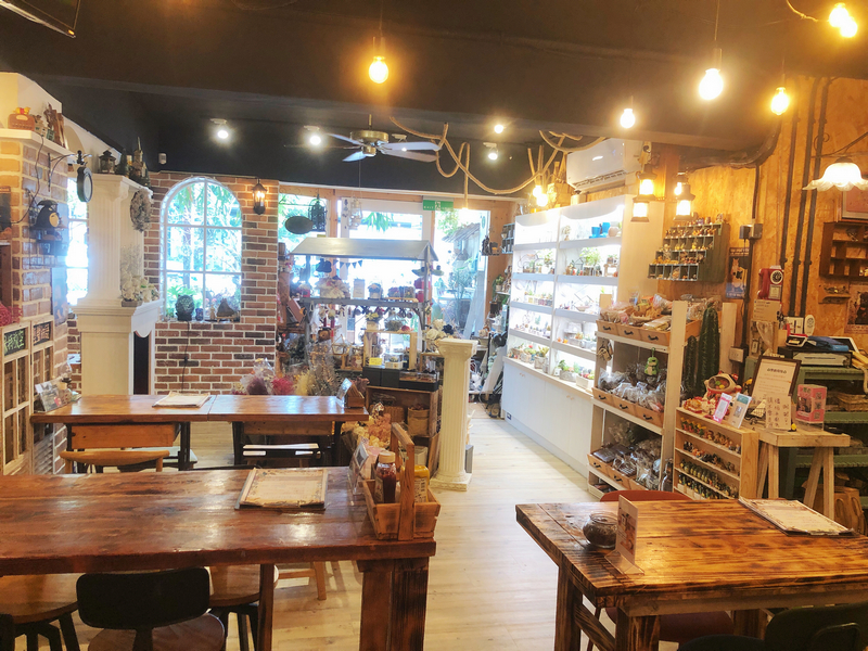 城市裡的療癒綠洲 內湖秘境咖啡廳綠光花園 捷運港墘站咖啡廳推薦 – Maji食尚旅圖