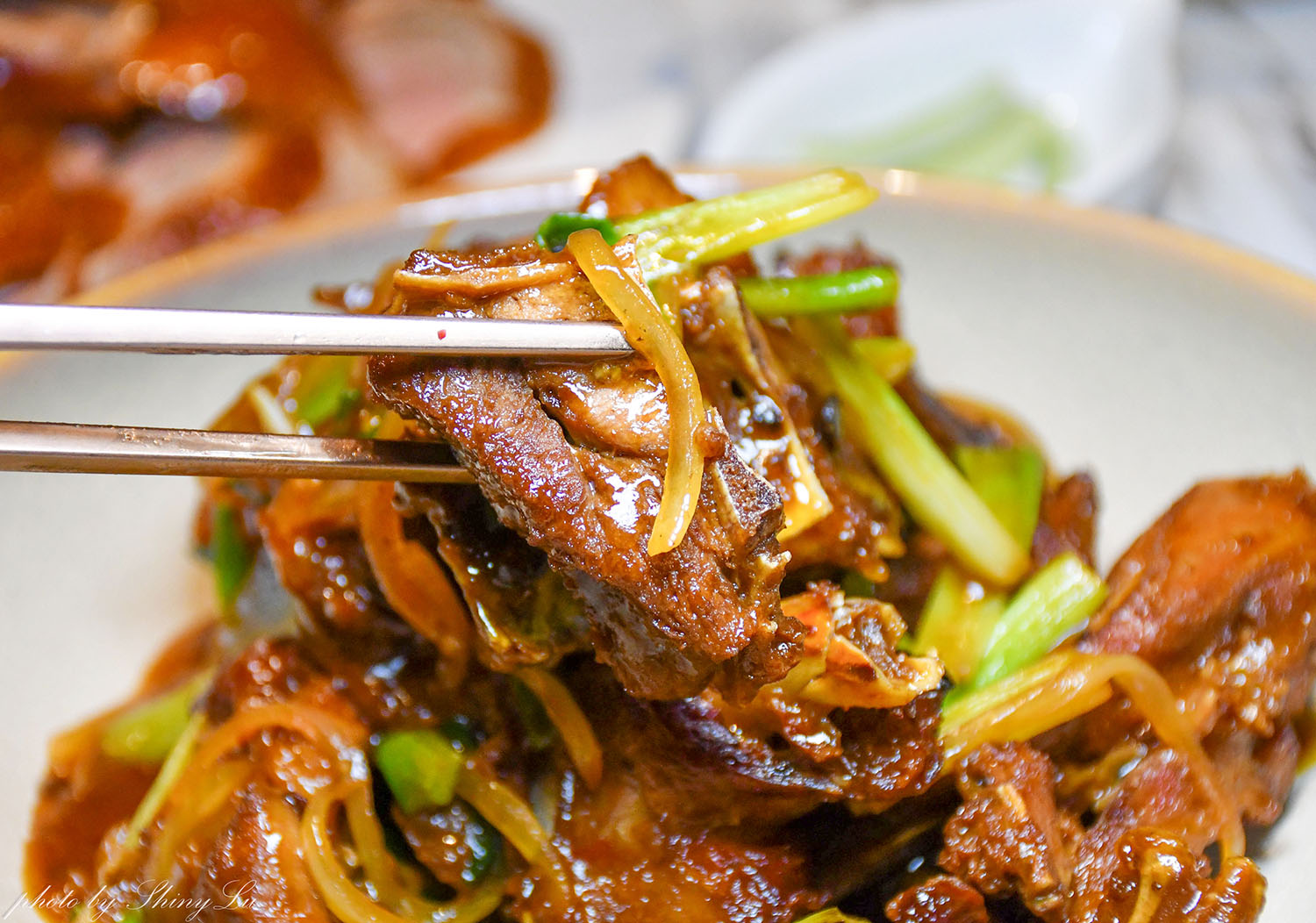 聚餐新選擇，一定要點烤鴨三吃！