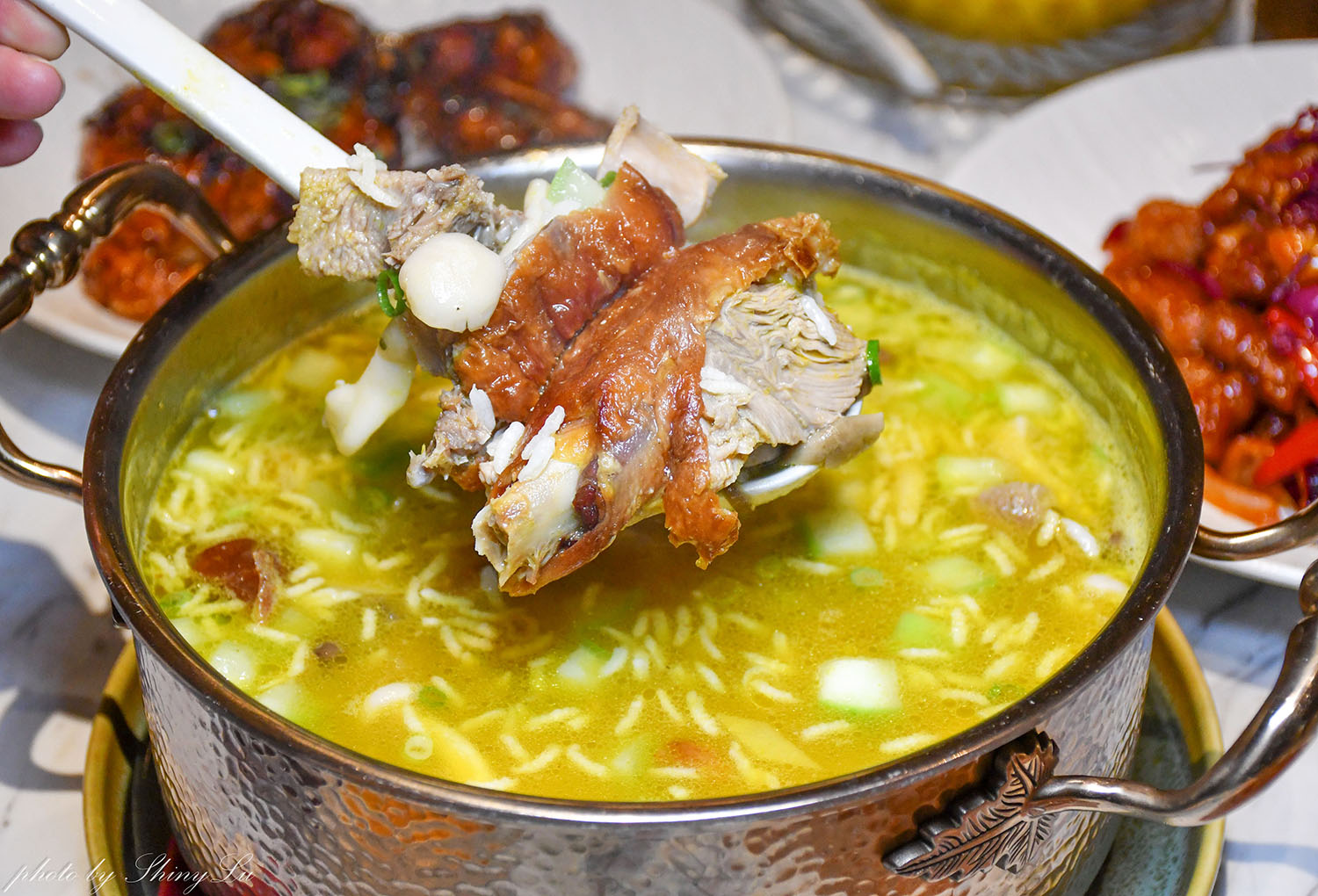 聚餐新選擇，一定要點烤鴨三吃！