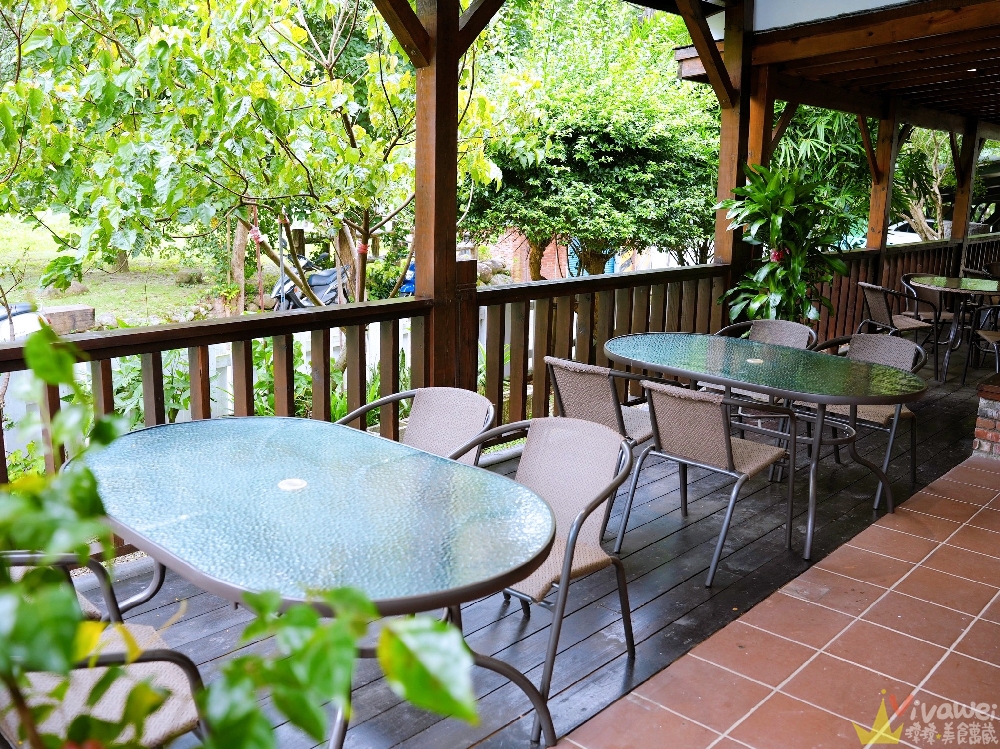 【光之彩庭園餐廳】新開幕!附設免費停車位!用餐環境舒適~有義大利麵,火鍋,披薩,下午茶!