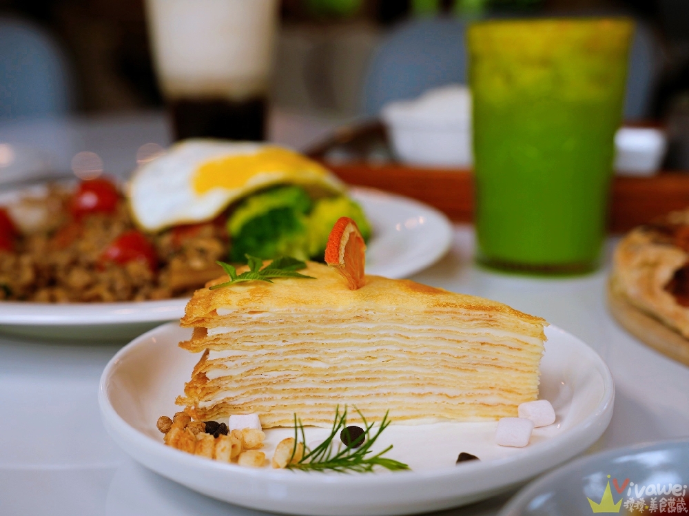 【光之彩庭園餐廳】新開幕!附設免費停車位!用餐環境舒適~有義大利麵,火鍋,披薩,下午茶!