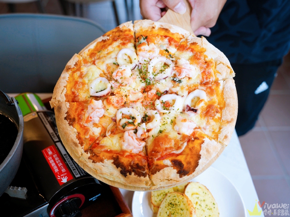 【光之彩庭園餐廳】新開幕!附設免費停車位!用餐環境舒適~有義大利麵,火鍋,披薩,下午茶!