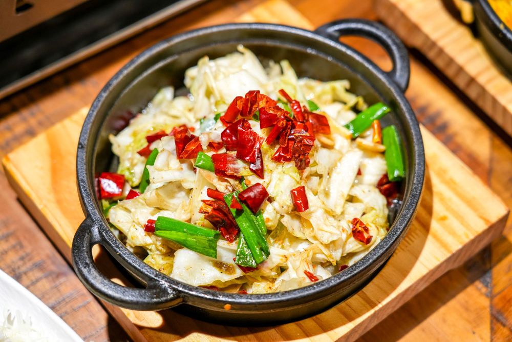 桃園|蜀川香 酸菜魚-桃園遠百店.正宗四川酸菜魚必吃推薦!酸香麻辣太上癮~