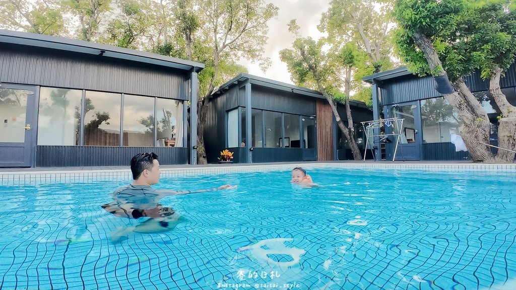 恆春超美秘境Villa推薦！森深小苑超寬敞空間、室內客廳涼爽，享療癒假期