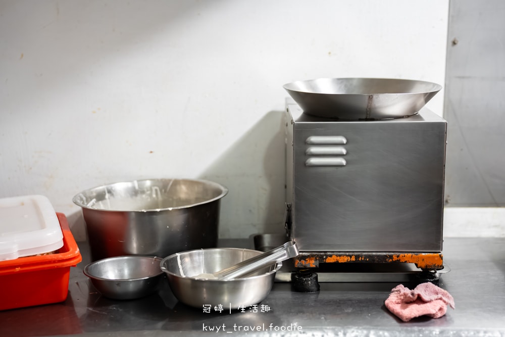 基隆炸雞推薦_鮮樂炸雞,65元脆皮雞排很有存在感!獨家醃料香氣吃過會想念,基隆宵夜美食推薦_2025菜單 – 冠婷生活趣