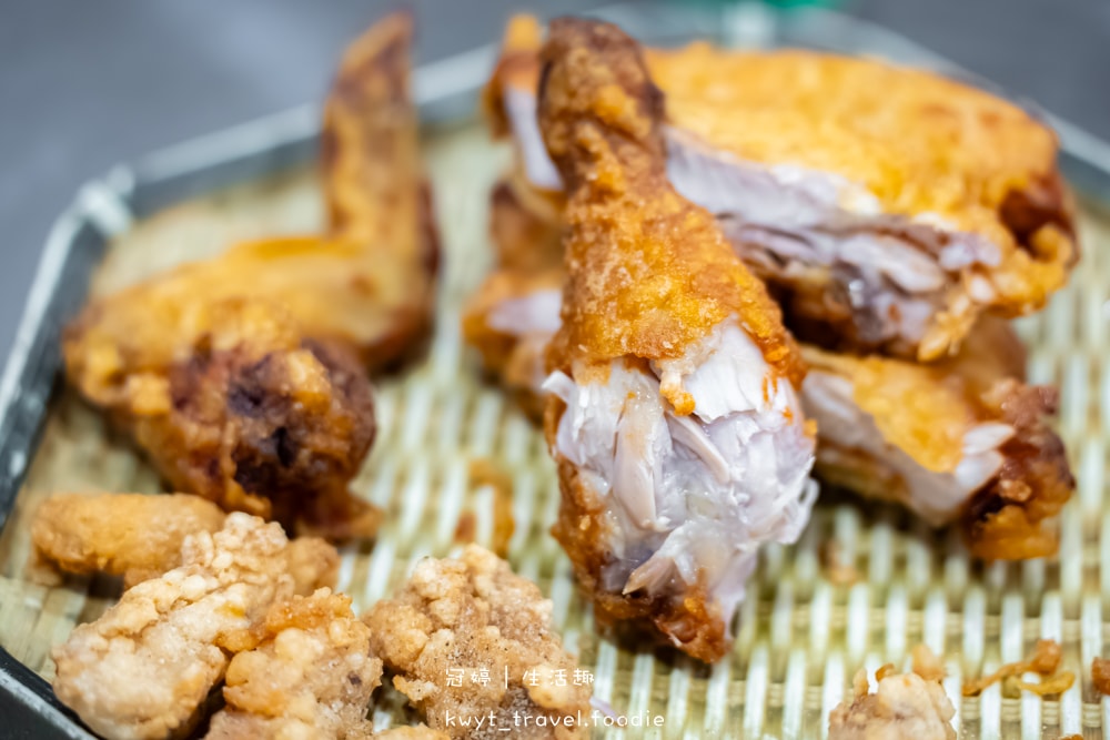 基隆炸雞推薦_鮮樂炸雞,65元脆皮雞排很有存在感!獨家醃料香氣吃過會想念,基隆宵夜美食推薦_2025菜單 – 冠婷生活趣
